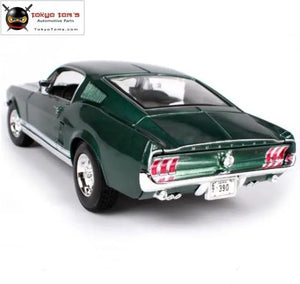 Ford Mustang GTA Fastback Muscle Alloy Car model Diecast 1:18 1967 Model Car