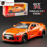 KIDAMI 1:32 AMG Nissan GTR benz alloy car model toys for children diecast car toy gift sports MINI AUTO