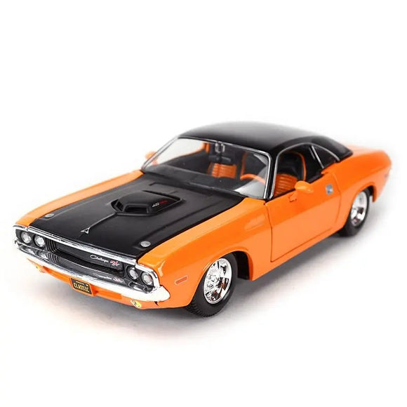 Dodge Challenger R/T 1970 Diecast  1:24 Model Car