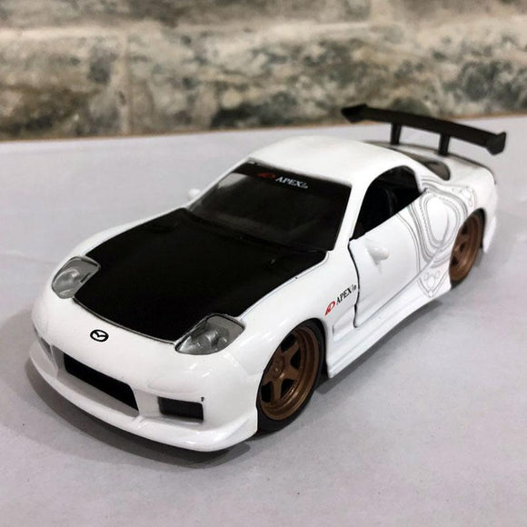 Brand New JADA JDM 1/32 Scale Car Model Toys JAPAN 1993 MAZDA RX7 Diecast Metal Car Model Toy For Gift/Kids/Collection