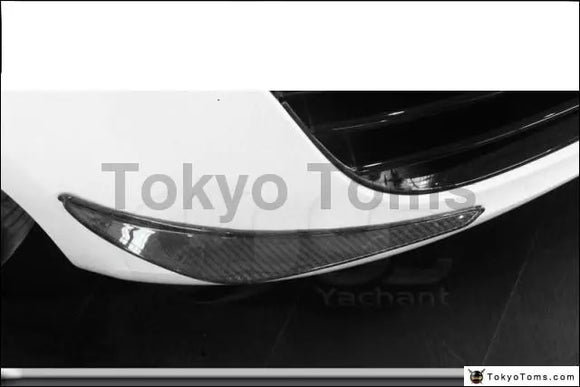 Car-Styling Dry Carbon Fiber Front Bumper Canards 2Pcs Fit For 2008-2015 R8 V8 V10 OEM Bumper Canard